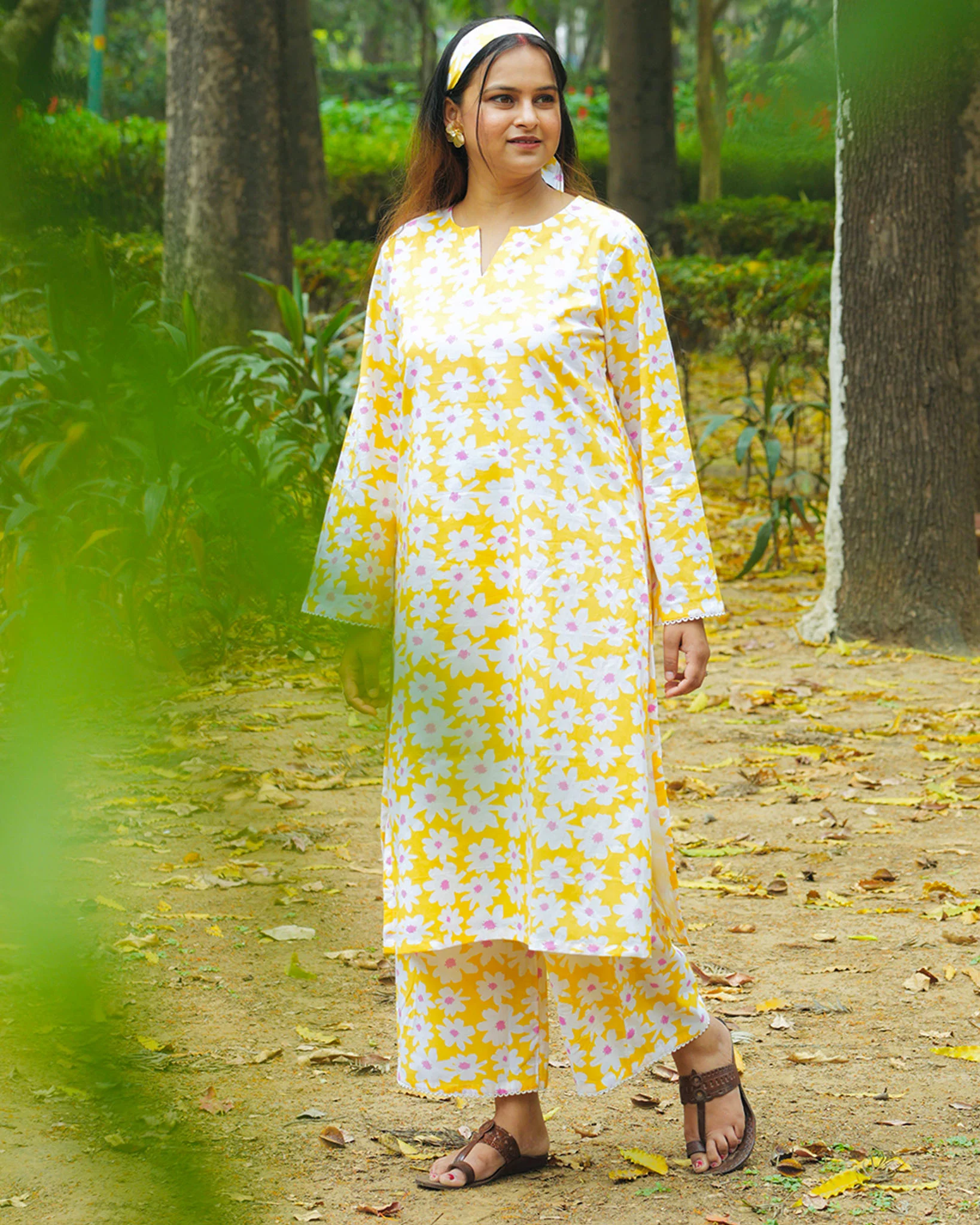 Yellow Daisy Cotton Kurta with Pants - Set of 2 - Image 3