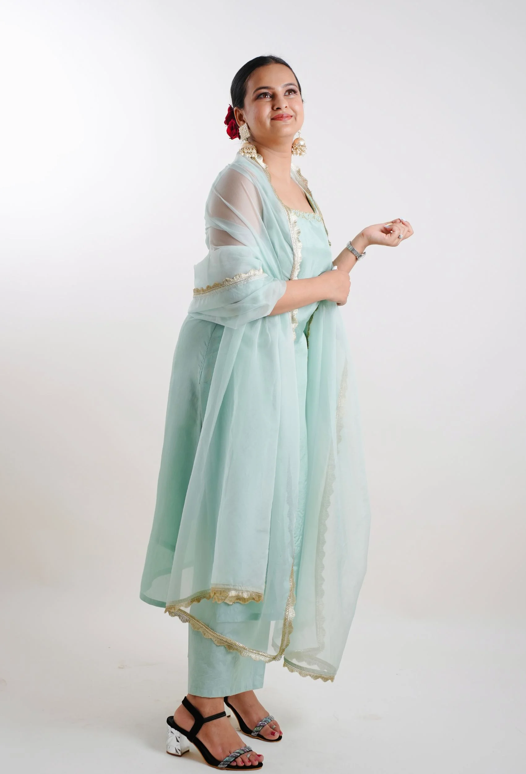 Glimmering Green Kurta With Pants And Dupatta (Set Of 3) - Image 6