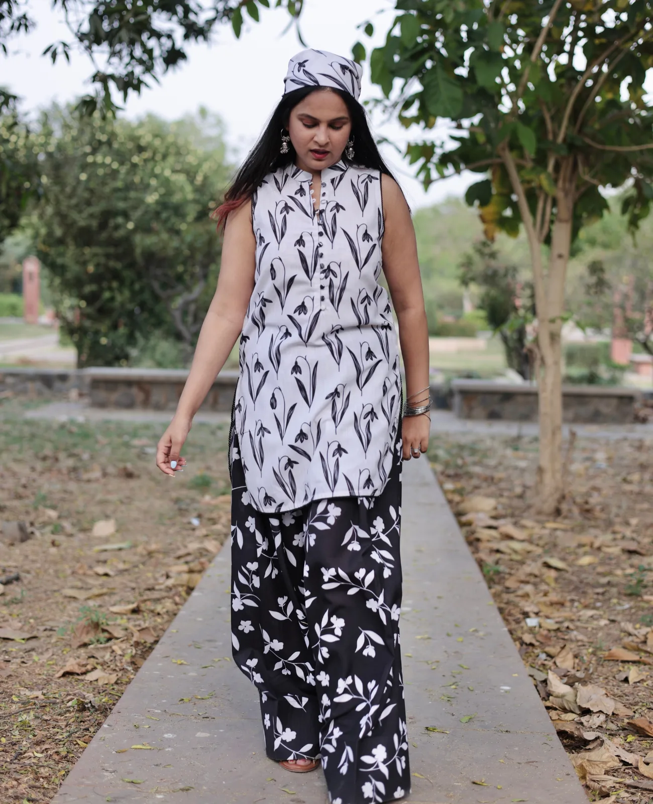 MONOCHROME LAILA Digital Printed Kurta With Farshi Salwar (Set of 2)