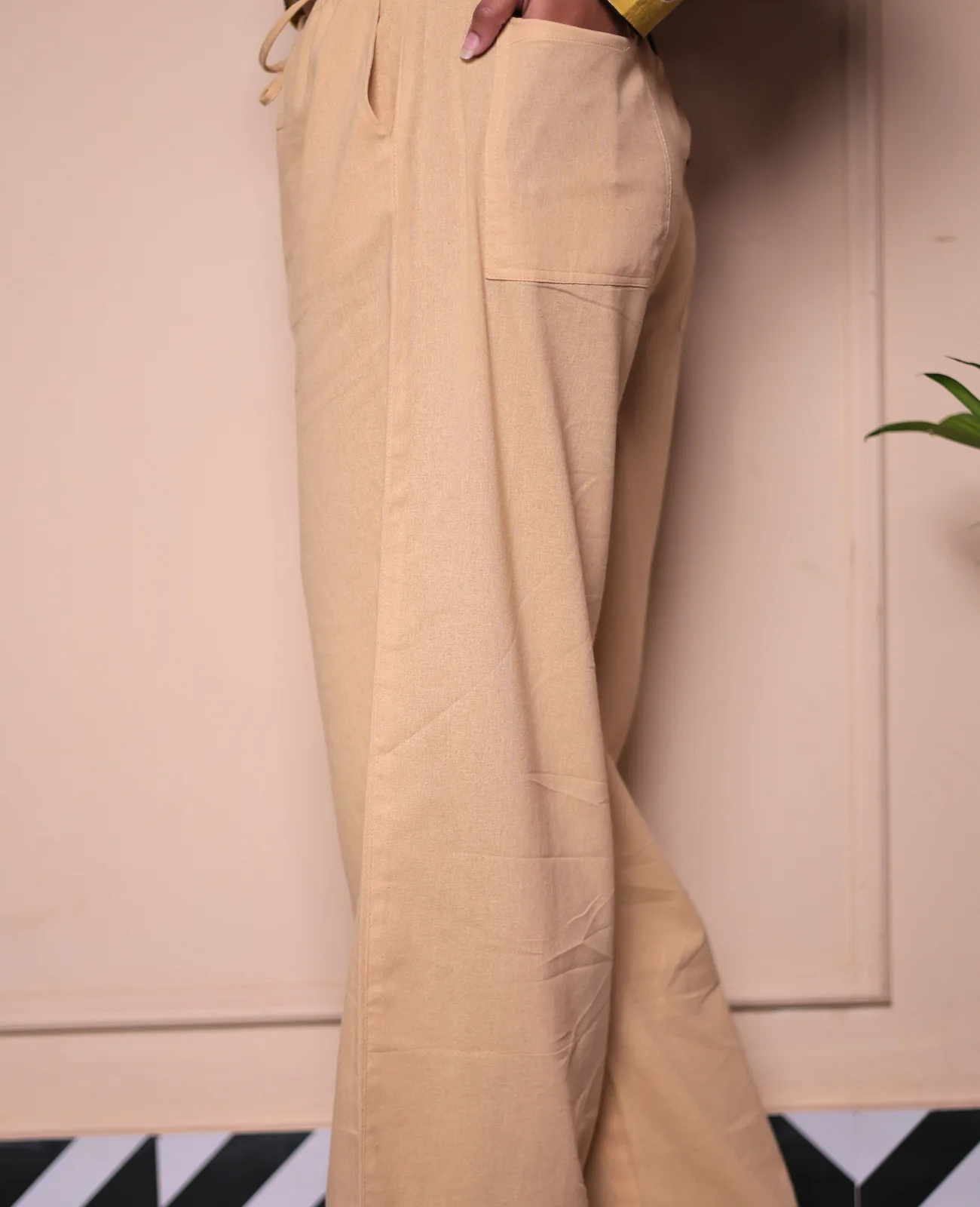 Beige Solid Relaxed Fit Cotton-Blend Pants - Image 3